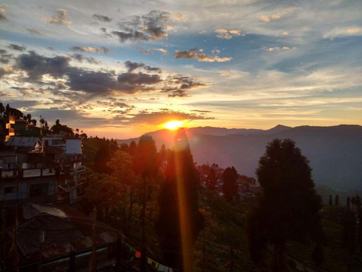 Swabhumi Homestay Kurseong Luaran gambar