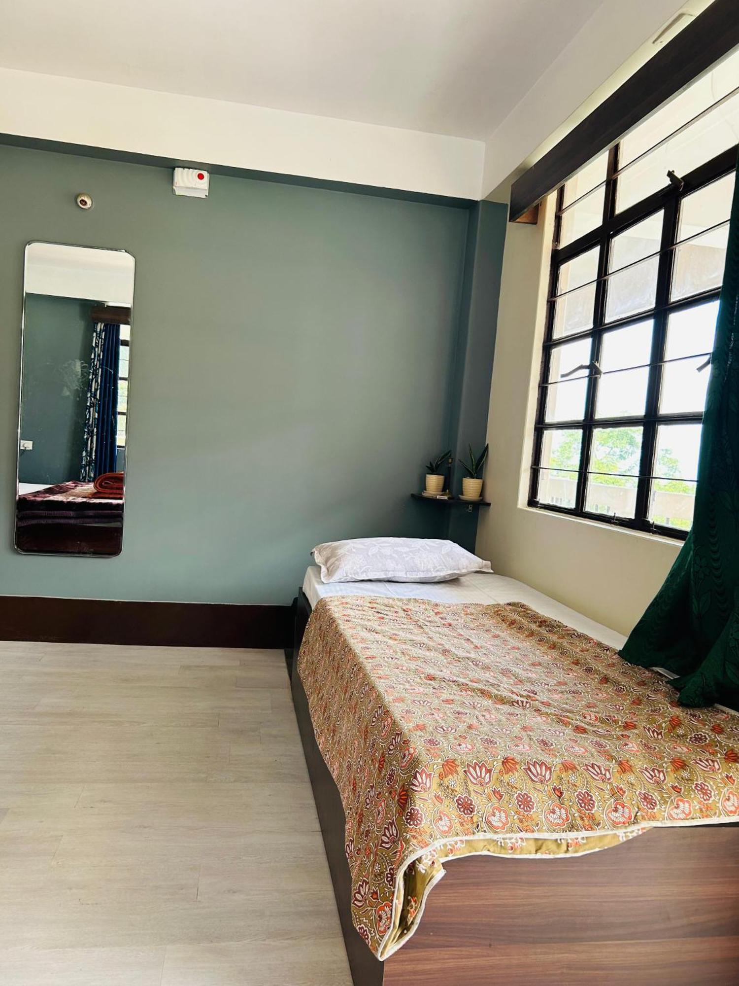 Swabhumi Homestay Kurseong Luaran gambar